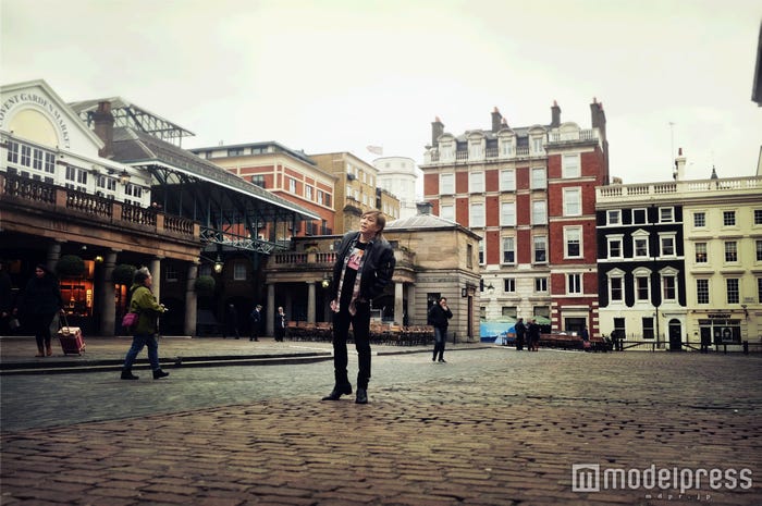 小室哲哉/ロンドンのコヴェント・ガーデンより