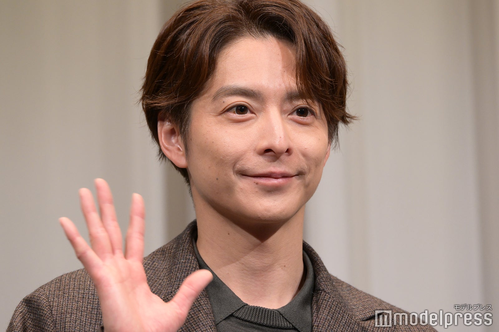 小池徹平、チャック開きっ放しの告白シーン懺悔「本当に恥ずかしい」＜愛してるって、言いたい＞