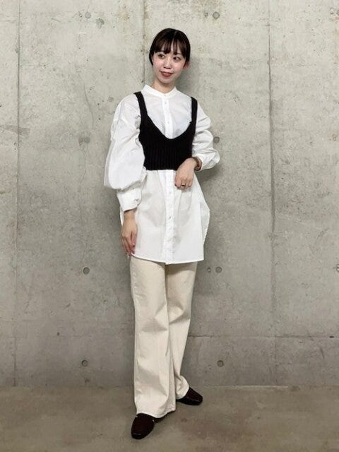 シャツ　コーデ　秋