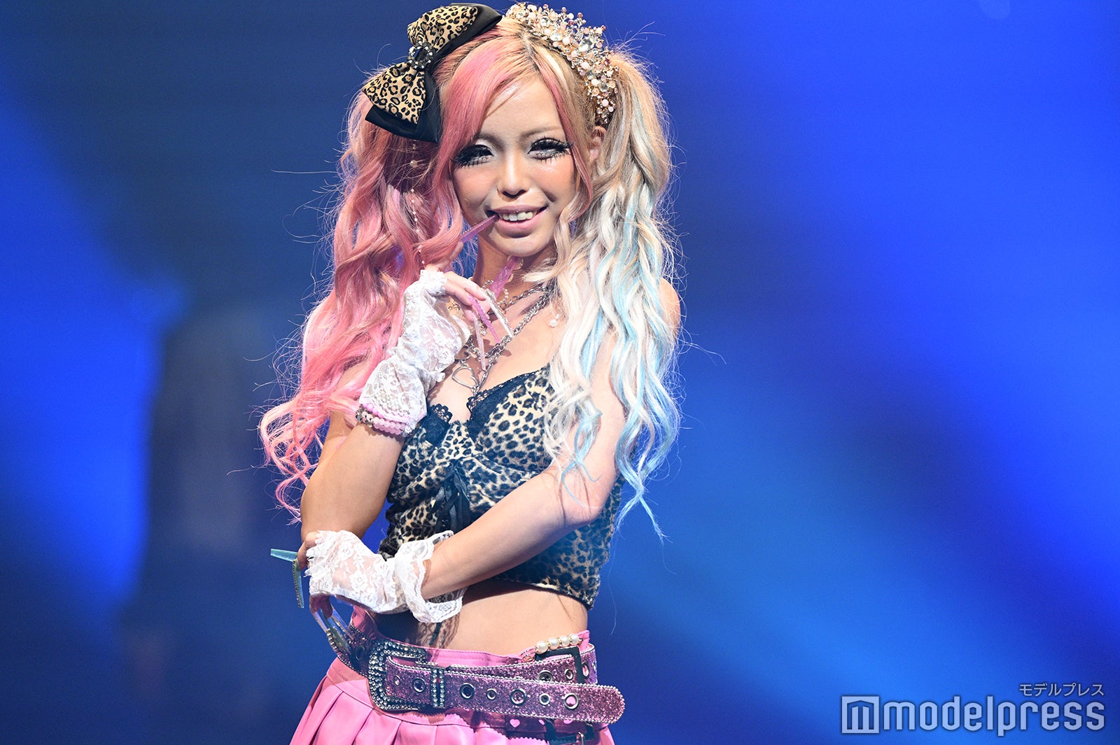 （C）モデルプレス