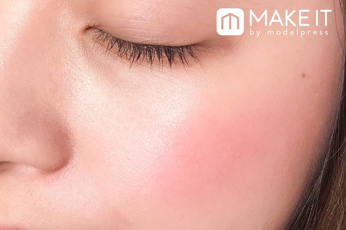 SUQQU/ピュア カラー ブラッシュ/118 折紅重 使用 (C)メイクイット