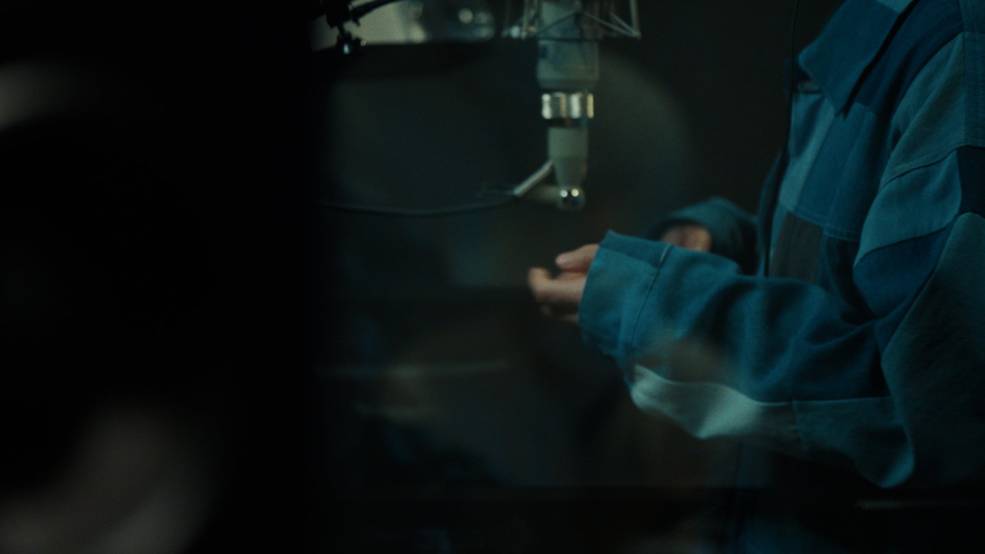 新WEBムービー「サン生と楽曲作ったよ」篇より（提供写真）