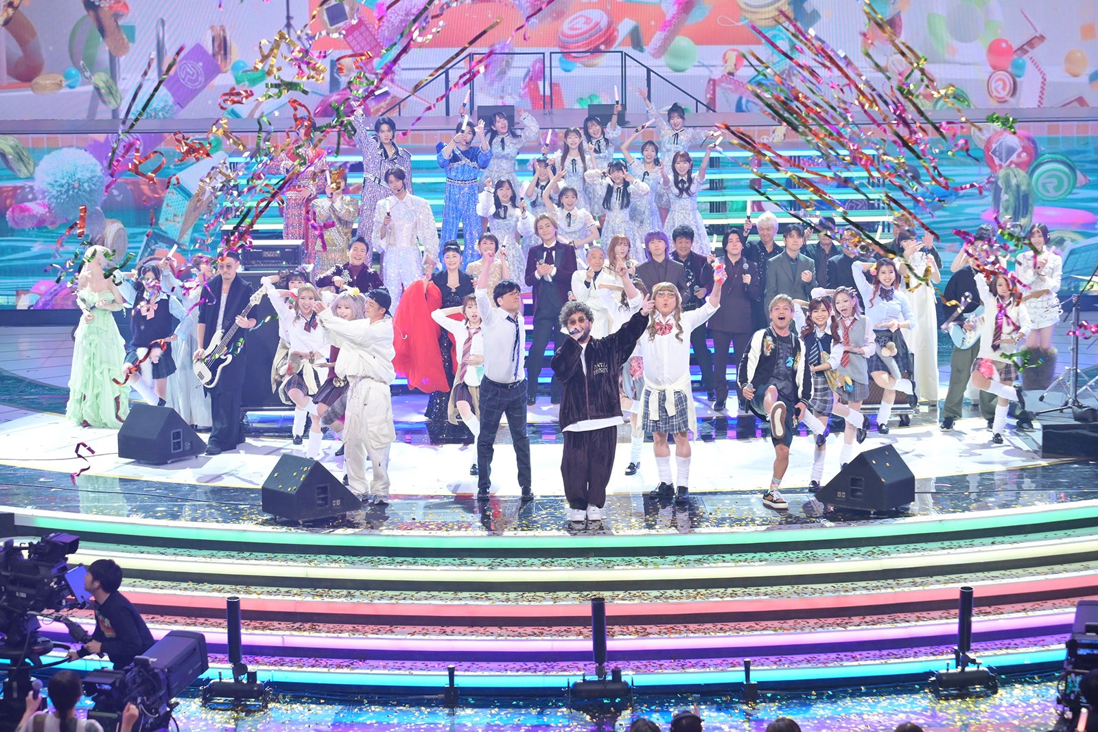 「第76回NHK紅白歌合戦」ORANGE RANGE、マユリカ（C）NHK