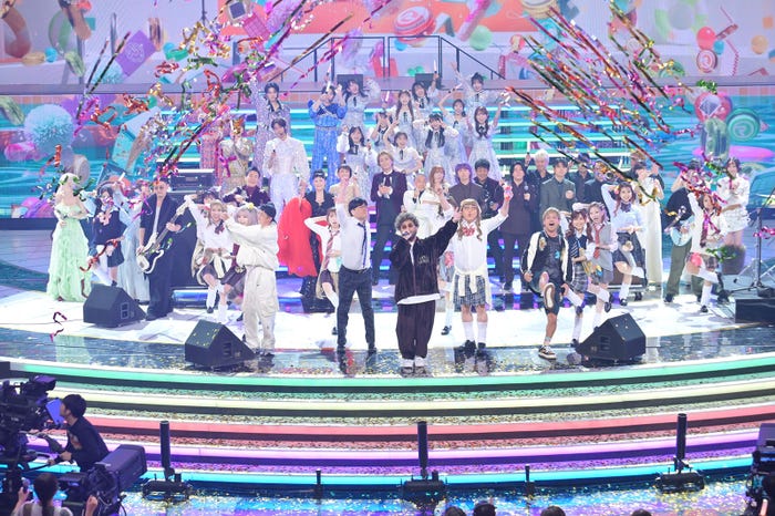 「第76回NHK紅白歌合戦」ORANGE RANGE、マユリカ(C)NHK