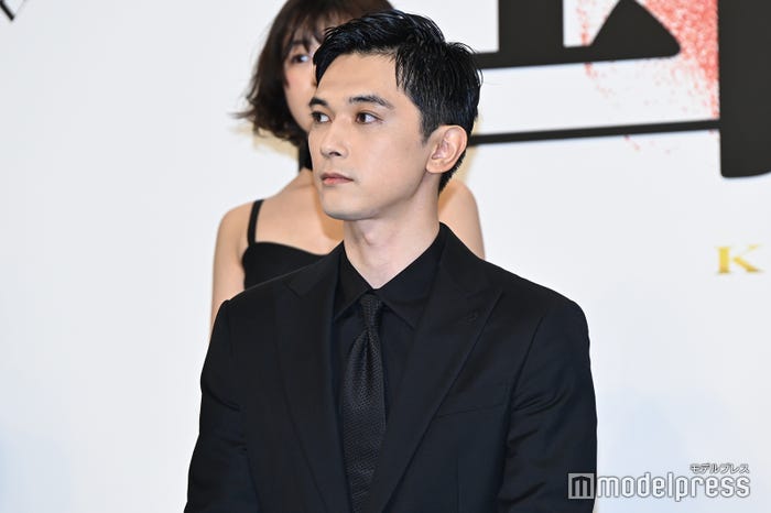 吉沢亮(C)モデルプレス