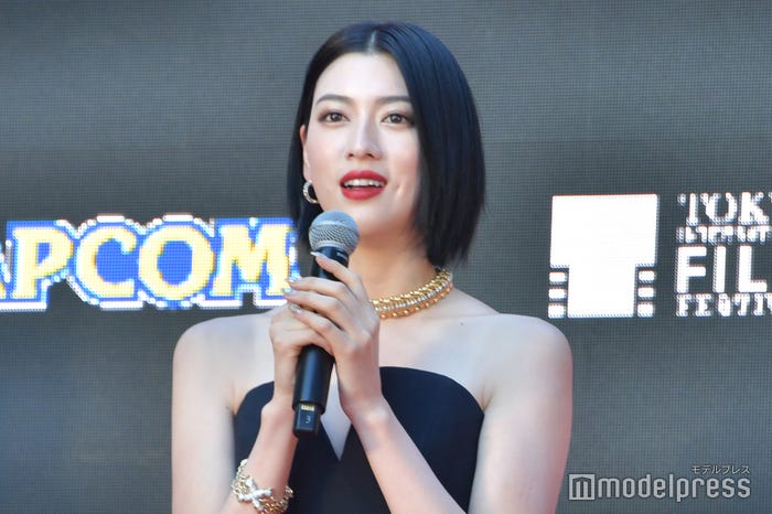 三吉彩花(C)モデルプレス