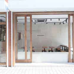 テラスベンチ/画像提供:アイ・ユナイテッドハーツ