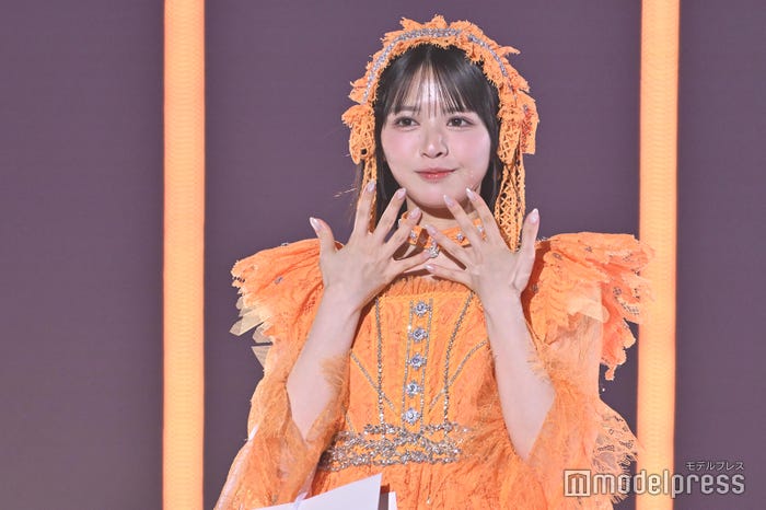 鎮西寿々歌(C)モデルプレス