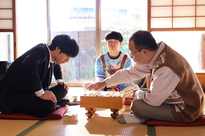 赤楚衛二、矢本悠馬、でんでん「相続探偵」第3話(C)日本テレビ