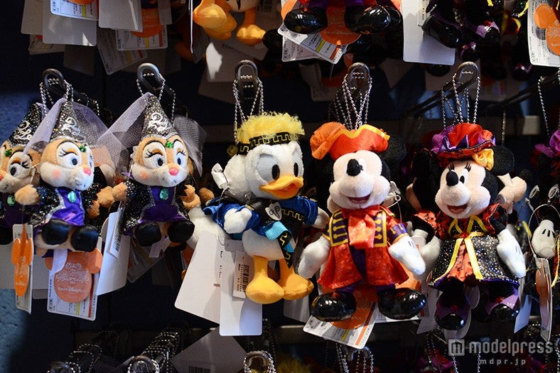 ショーと連動したぬいぐるみバッジ