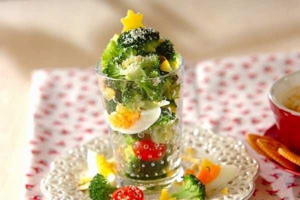 ブロッコリーのツリーサラダ