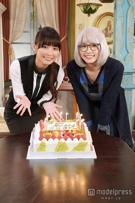 内田理央の誕生日を新垣結衣らがサプライズで祝福