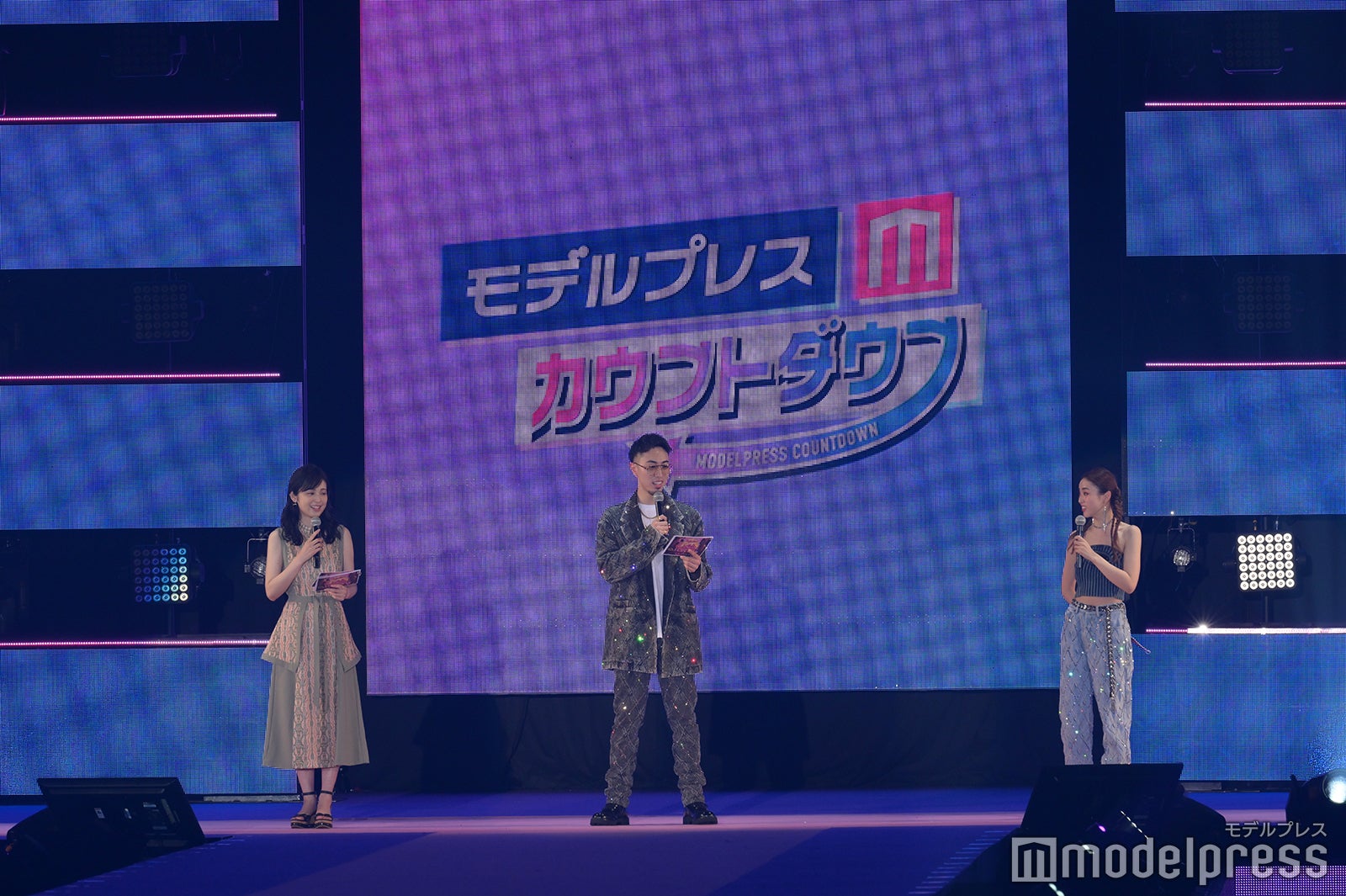 （C）モデルプレス