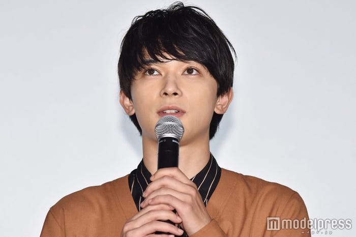 吉沢亮(C)モデルプレス