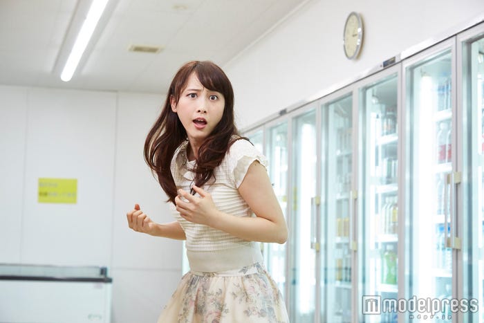 松井玲奈の“怪演”が光る(C)2016「ニーチェ先生」製作委員会