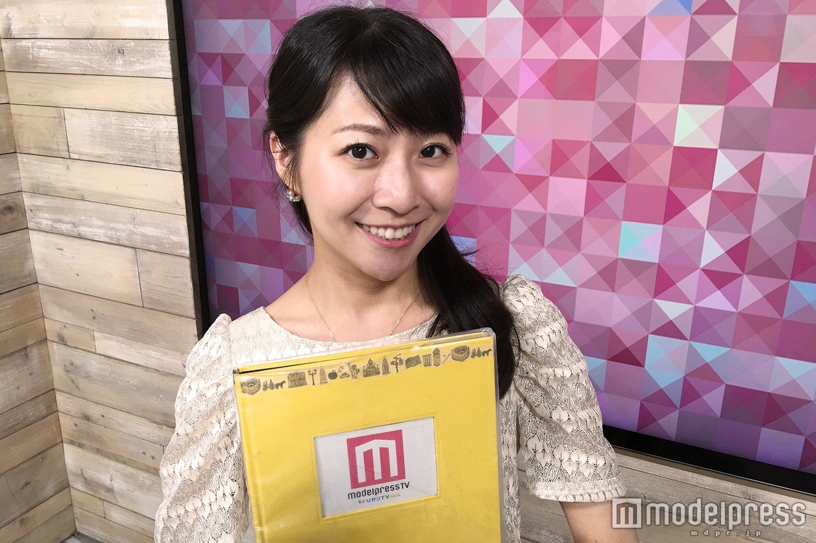 6姉妹の長女“母力”抜群？大砂古紘実の素顔に迫るQ＆A【モデルプレスTV「ナナイロ」キャスターインタビュー】