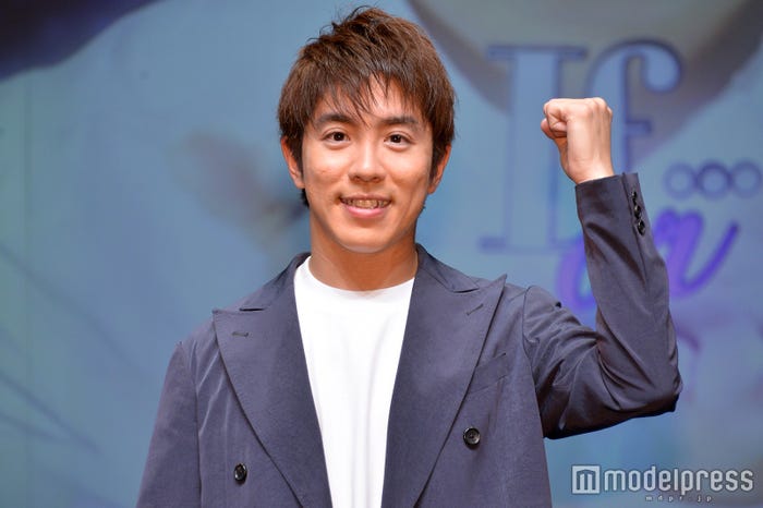 1人舞台「If or…」300回公演を達成した村上信五(C)モデルプレス