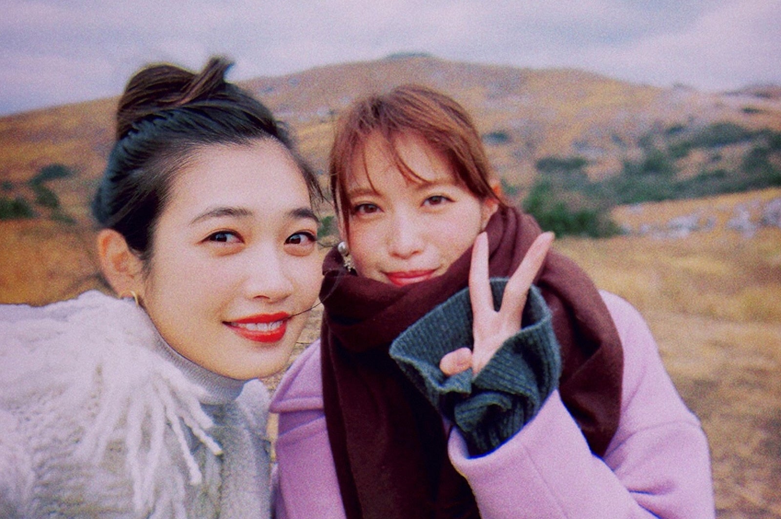 （左から）林田岬優、宮田聡子（C）TBS