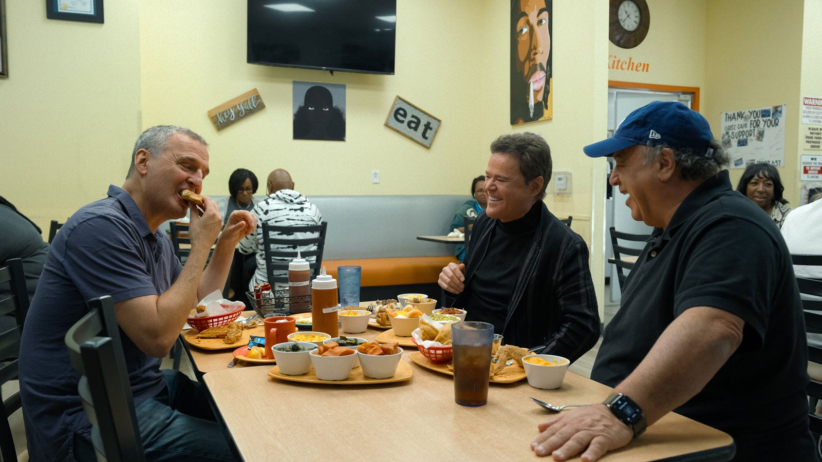 「腹ぺこフィルのグルメ旅：シーズン8」（C） NETFLIX, INC. AND IT'S AFFILIATES, 2025. ALL RIGHTS RESERVED.