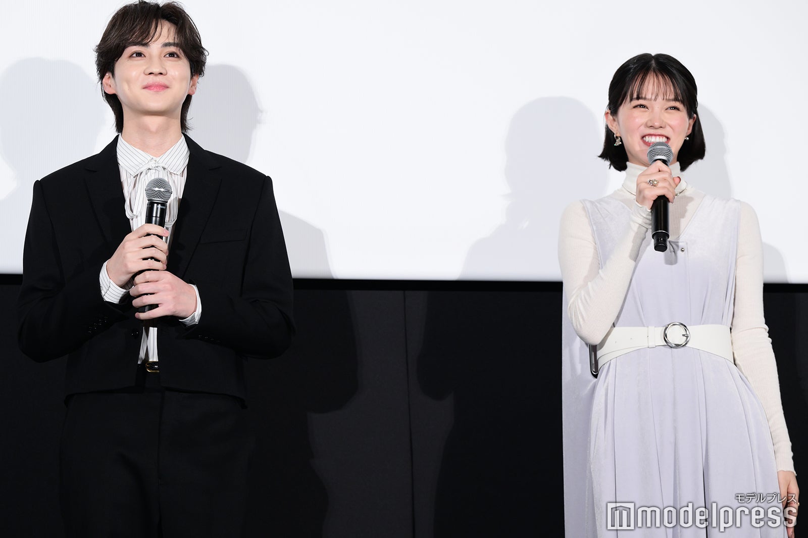 吉野北人、志田彩良（C）モデルプレス