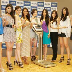 会見に登場したファイナリストたち