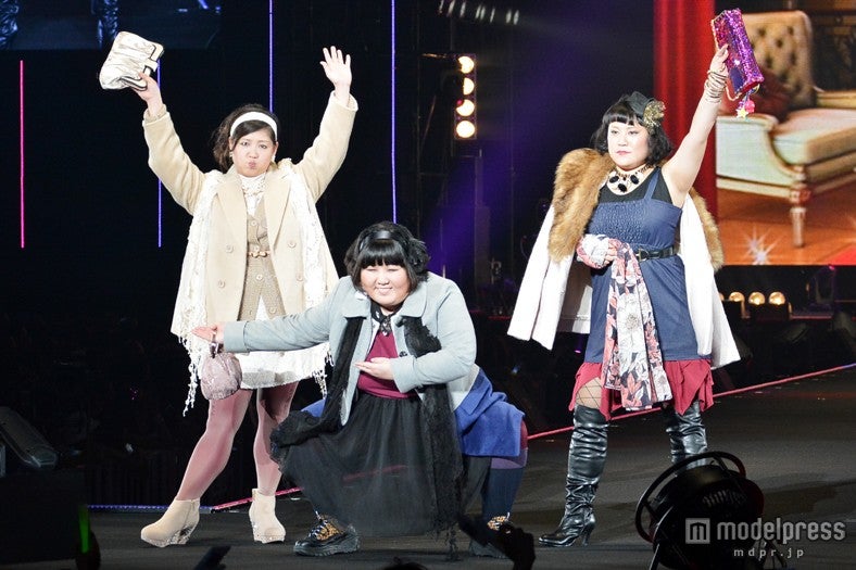 （左から）馬場園梓（アジアン）、酒井藍、バービー（フォーリンラブ） 