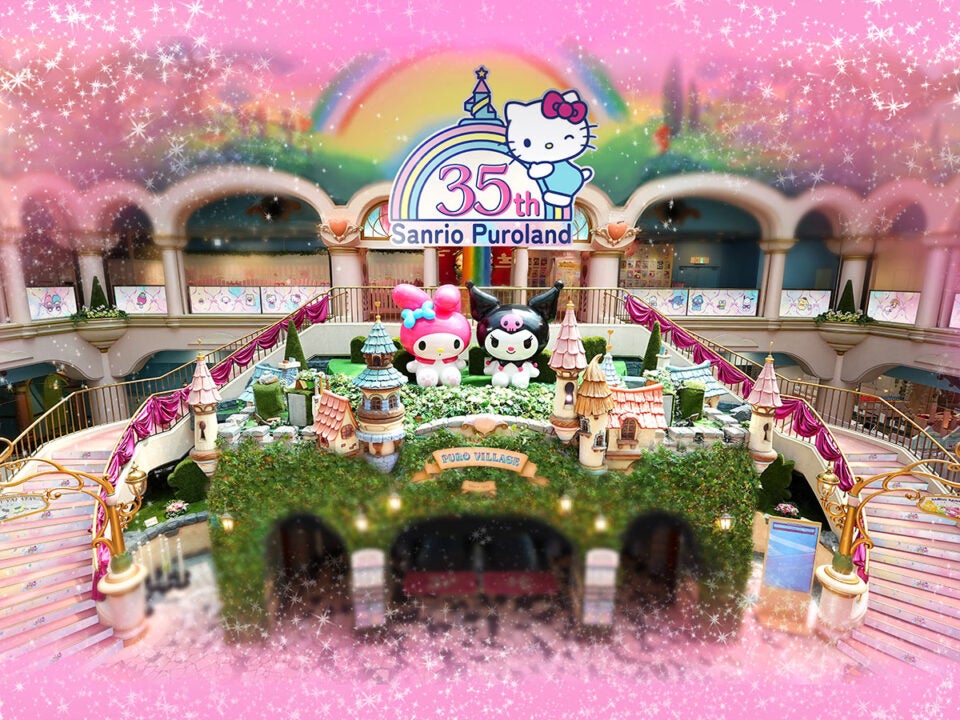 エントランスに新しい装飾が登場（C）2025 SANRIO CO., LTD. TOKYO, JAPAN 　著作 株式会社サンリオ