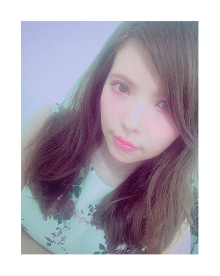 益若つばさ、新ヘアスタイルにイメチェンで大人の色気