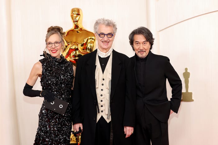 ヴィム・ヴェンダース監督夫婦、役所広司/photo by Getty Images