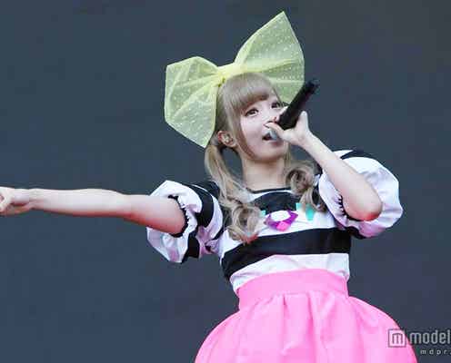 きゃりー「サマソニ」メインステージのトップを飾る 会場一体のダンスで盛り上げる<SUMMER SONIC 2015>