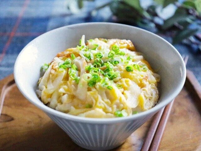 ちくわのとろとろ卵とじ丼