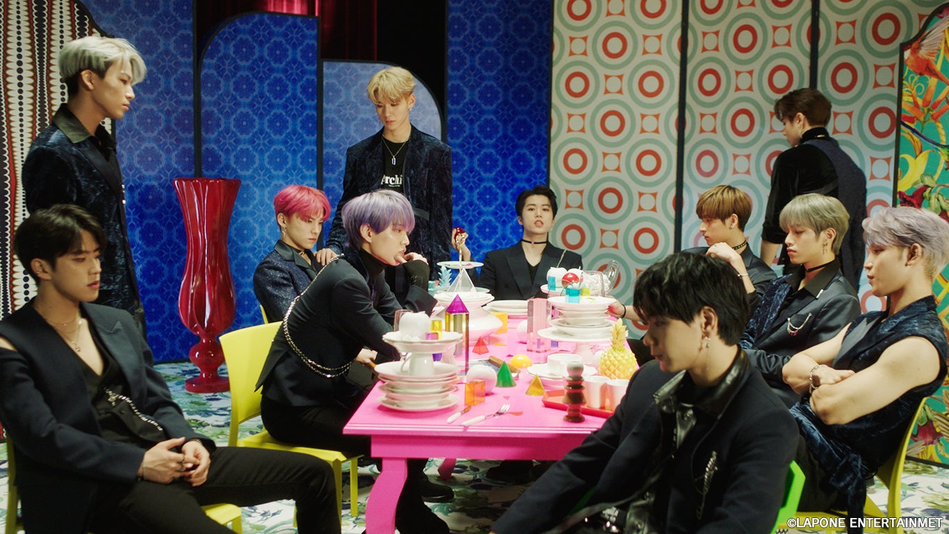 JO1「無限大（INFINITY）」MV場面写真（C）LAPONE ENTERTAINMENT