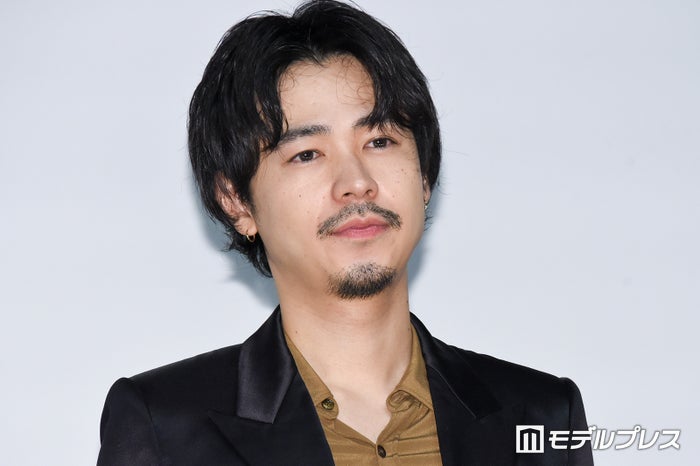 成田凌、憧れの人気クリエイターとの対面に「涙出そう」貴重なコラボ動画公開