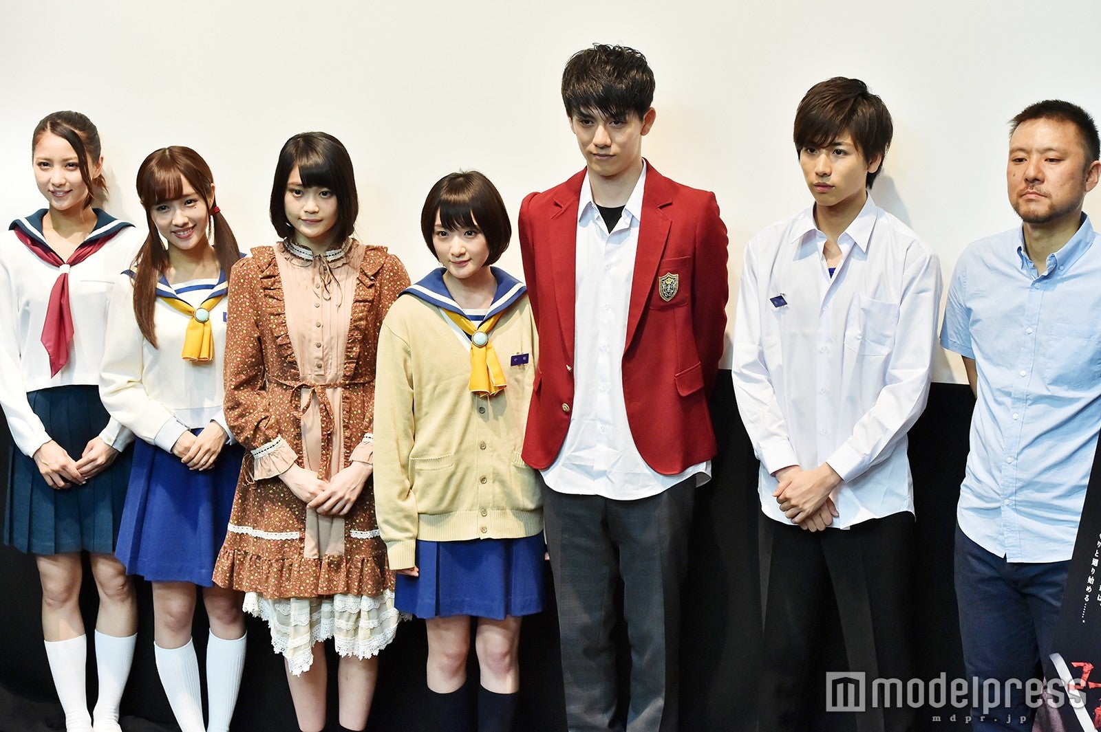 石川恋、前田希美、石森虹花、生駒里奈、青木玄徳、池岡亮介、山田雅史監督（C）モデルプレス