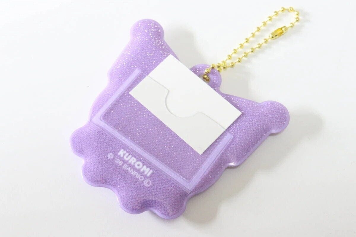 ダイソー　反射キーホルダー