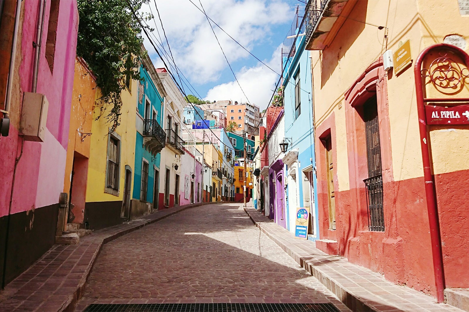 画像提供：所属事務所