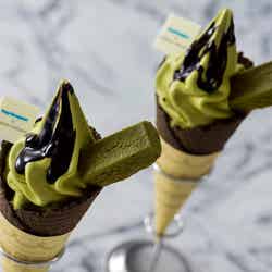 スペシャルソフトクリーム(抹茶&チョコ)600円/個(C)Disney