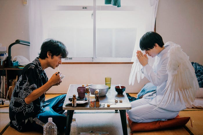 上杉柊平、西村拓哉(C)「ワンルームエンジェル」製作委員会・MBS