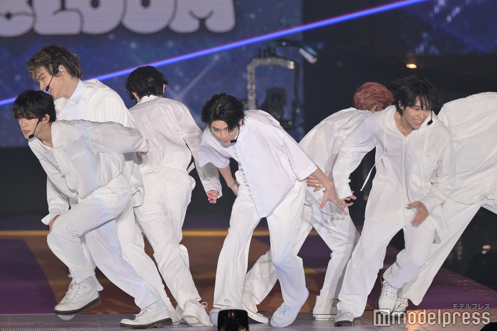 8LOOM（C）モデルプレス