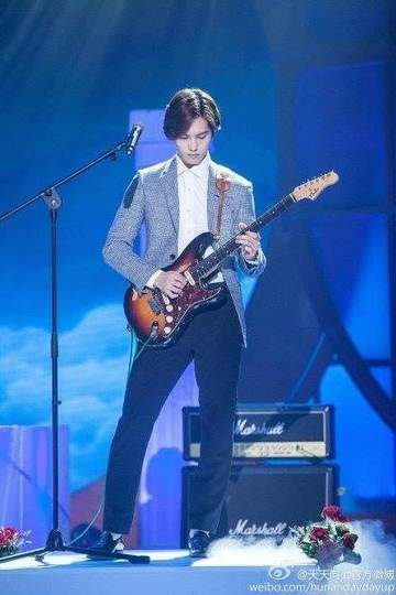 CNBLUE元メンバー 8年ぶりにSNS更新し心境告白 結婚と離婚も公表