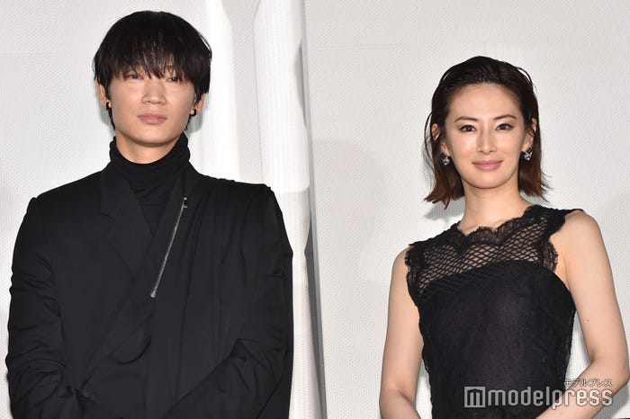 綾野剛、北川景子 (C)モデルプレス