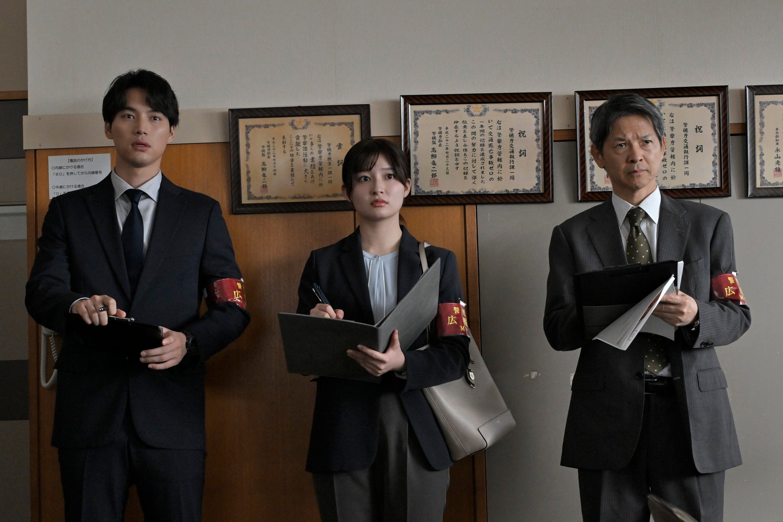 福士蒼汰、吉川愛、緒形直人「東京P.D. 警視庁広報2係」第1話（C）フジテレビ