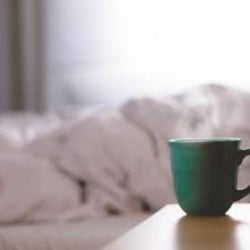 夫婦のスキンシップ、ろうそく瞑想…「心と体のメンテナンス」どうしてる?