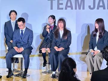 フィギュア中井亜美サッカーはまってる「芝生で友達と」JOCスポーツ賞・新人賞受賞