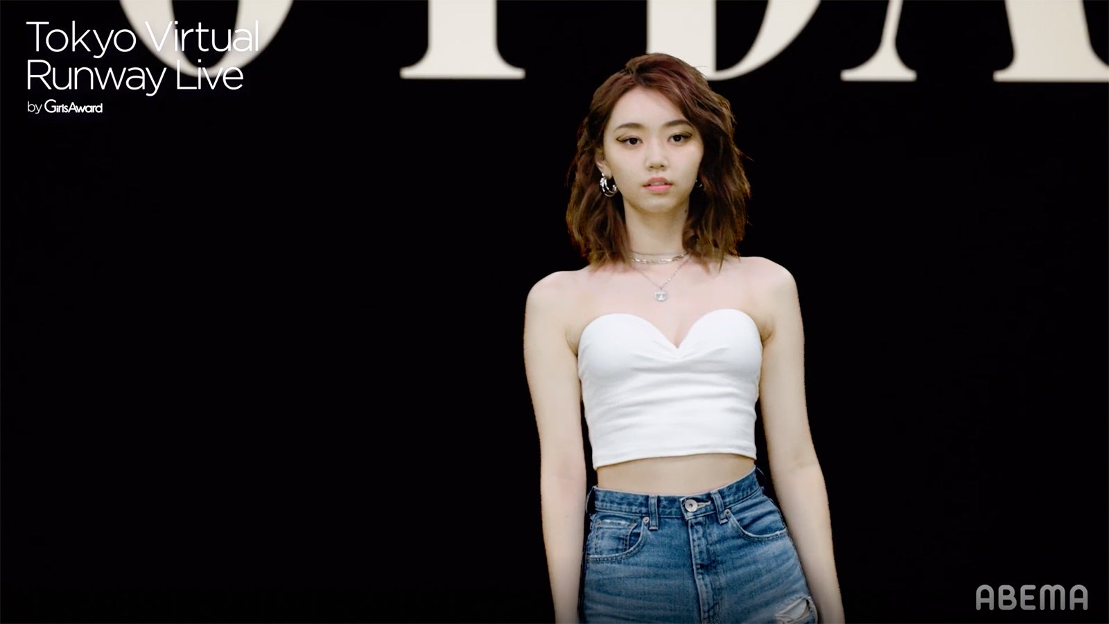 江野沢愛美（C）Tokyo Virtual Runway Live by GirlsAward （C）AbemaTV, Inc.