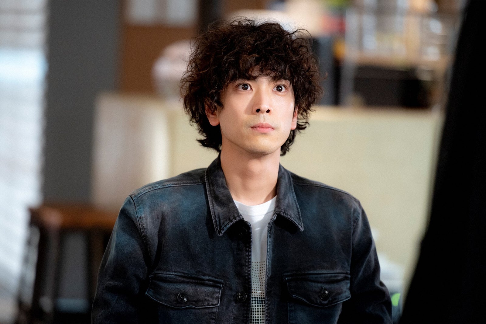 黒羽麻璃央／「夕暮れに、手をつなぐ」第5話より（C）TBS