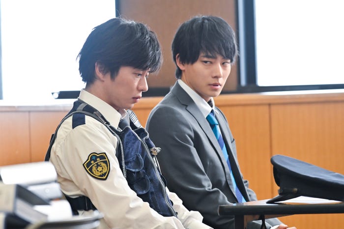 田中圭、井上祐貴「unknown」第8話より(C)テレビ朝日