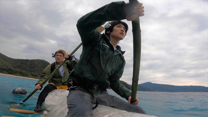 原嘉孝、目黒蓮(C)TBS