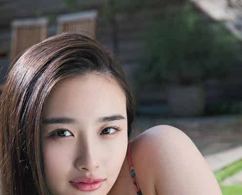 劇団4ドル50セント・安倍乙、豊満バスト際立つ“急接近ショット”にドキッ