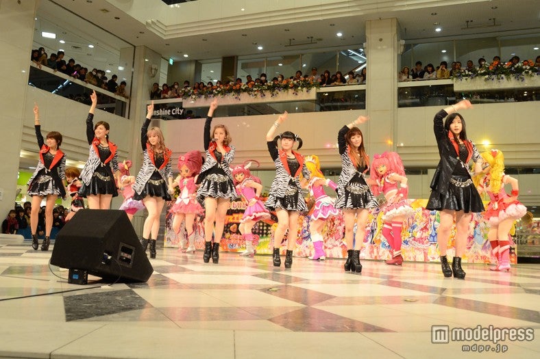 Berryz工房とプリキュアオールスターズ